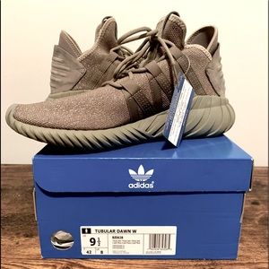 Women’s Sneakers *Adidas* Tubular Dawn shoes